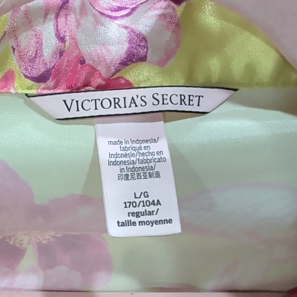 Victoria's Secret Yellow Floral Pajamas - Picture 4 of 6